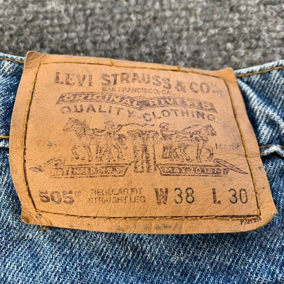 Vintage Levi’s 505 Orange Tab Mens Jeans Regular Fit Size 38x30 (Actual 37x30) - Picture 4 of 16